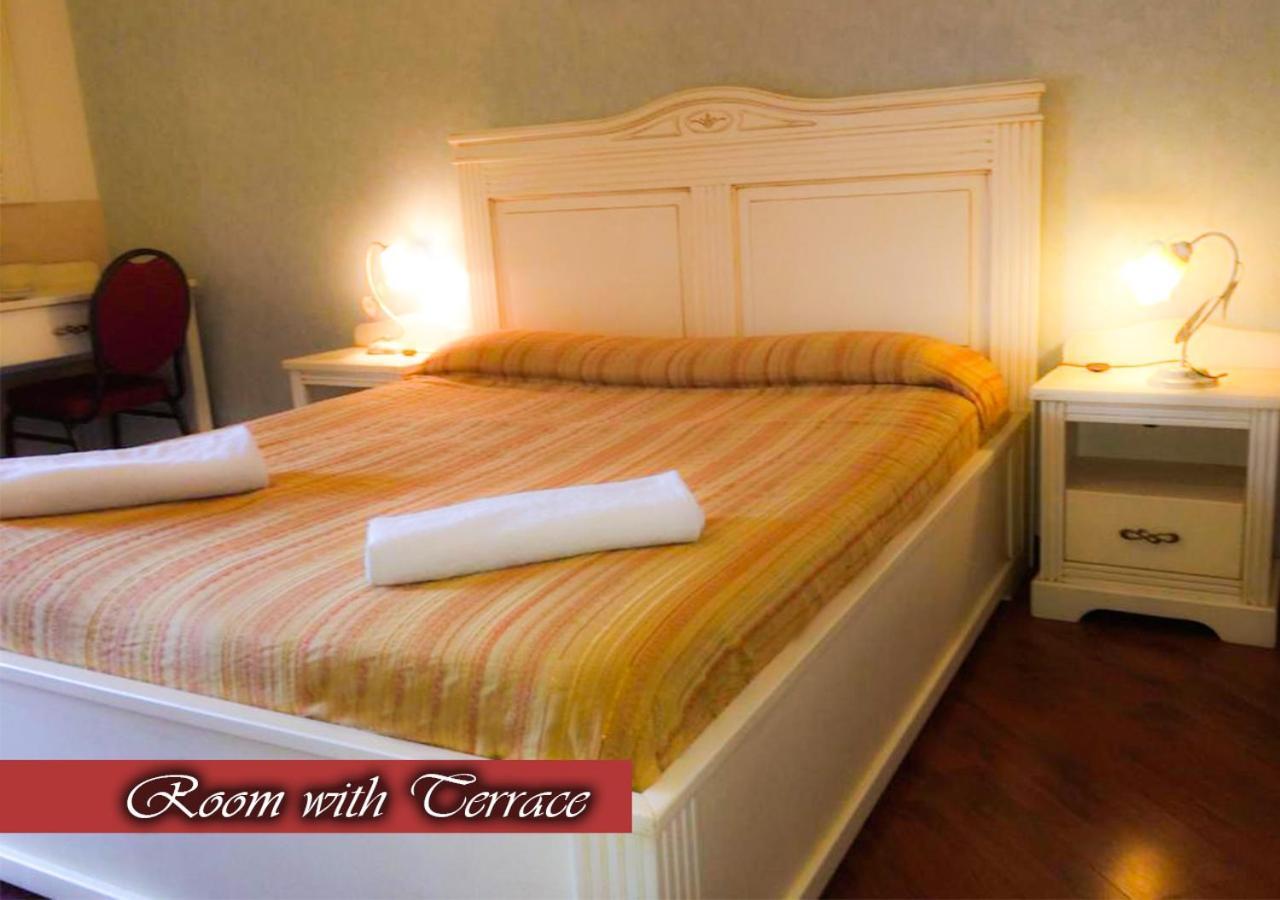 Bed & Breakfast Medea Νάπολη Εξωτερικό φωτογραφία