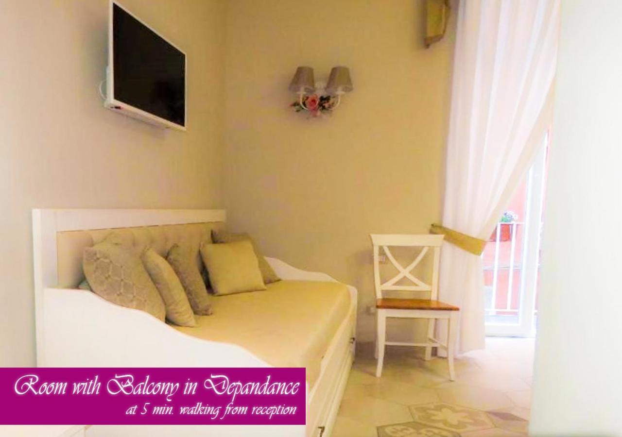 Bed & Breakfast Medea Νάπολη Εξωτερικό φωτογραφία